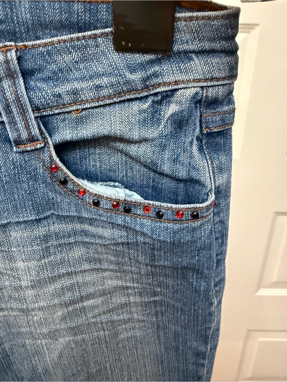 Boston Proper Blue Cropped Jeans with Floral Embroidery - Picture 2 of 7